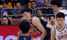 壹号娱乐-浙江队成功逆袭，热议球迷排队观看